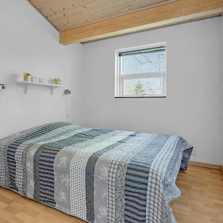 Four-bedroom In Vaggerlose Ferienhaus Bøtø By