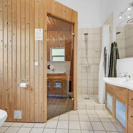 Four-bedroom In Vaggerlose Bøtø By