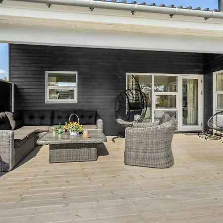 Four-bedroom In Vaggerlose *